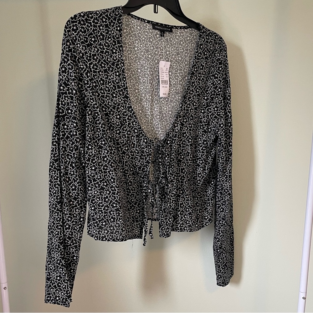 Kendall & Kylie Tie Top